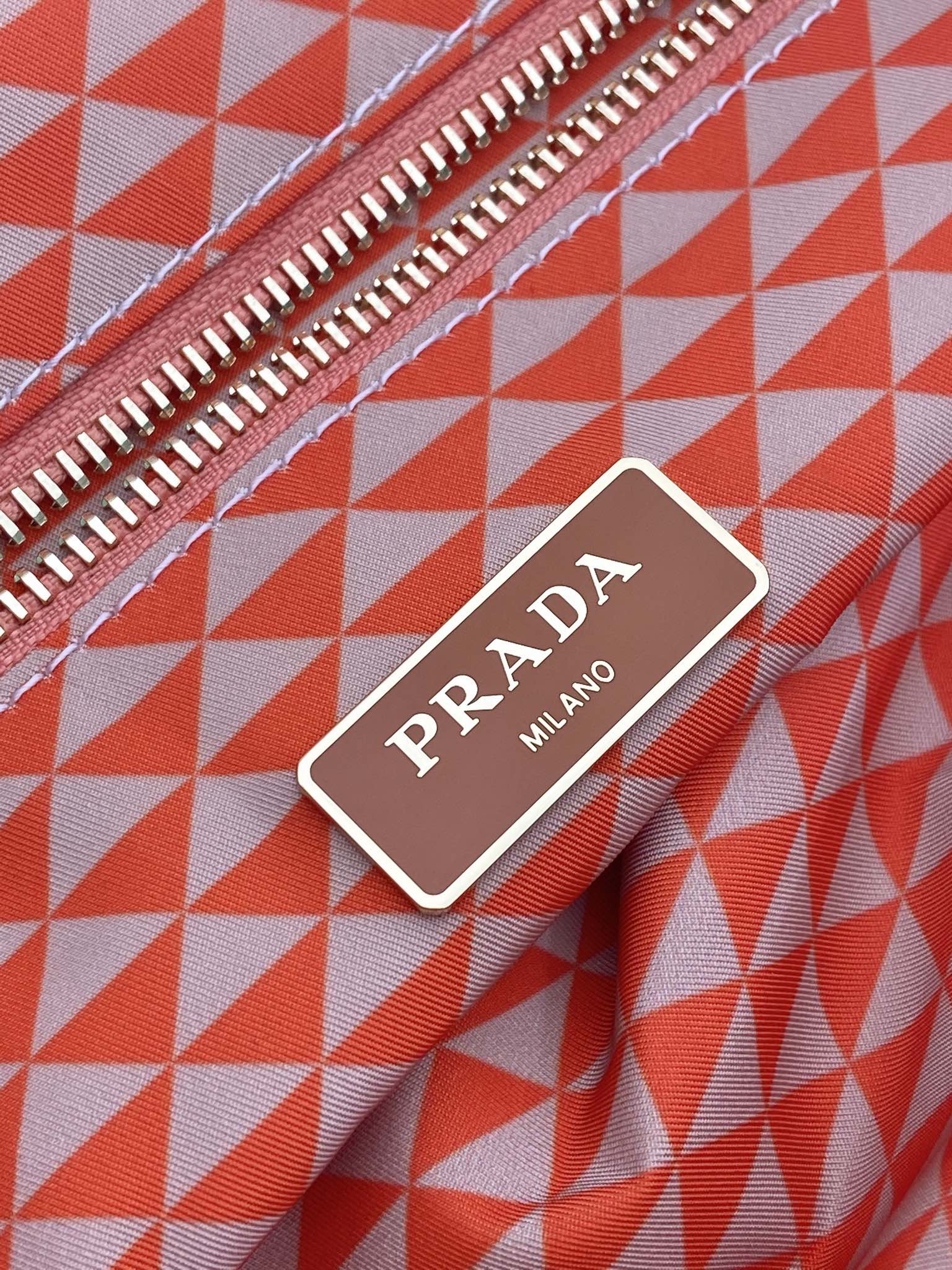 TOTE BAG 33 IN ORANGE MIX WHITE TRIANGLE PATTERN EMBROIDERED FABRIC mysite