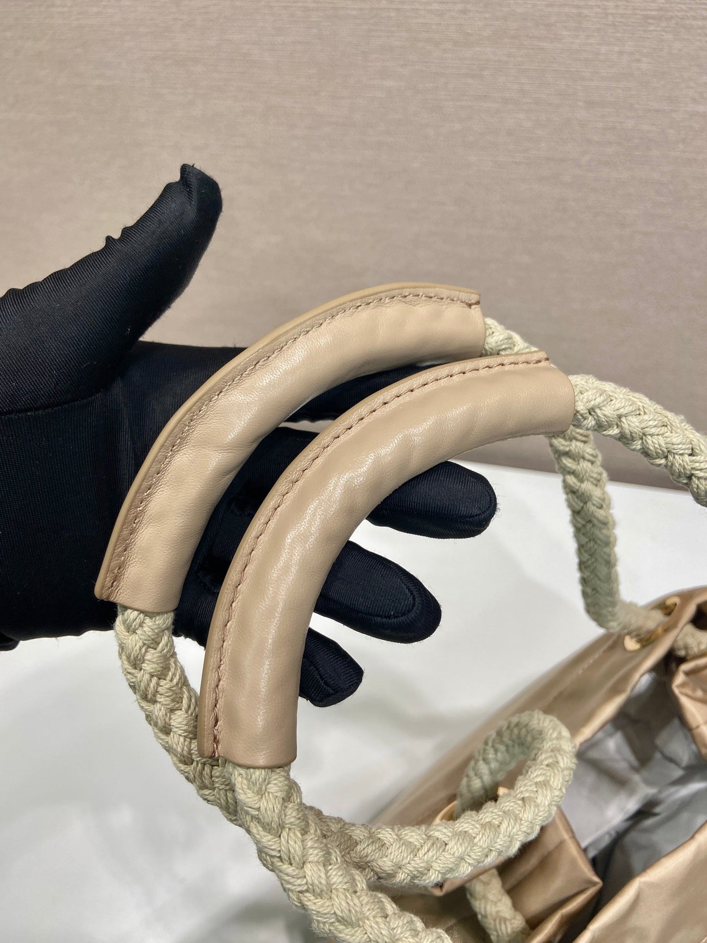 BUCKET BAG 28 IN BEIGE RE-NYLON GOLD LOGO mysite