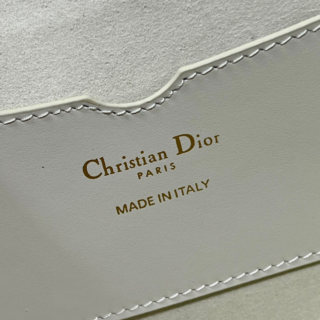 CD Montaigne Avenue Bag White Calfskin 336842 mysite