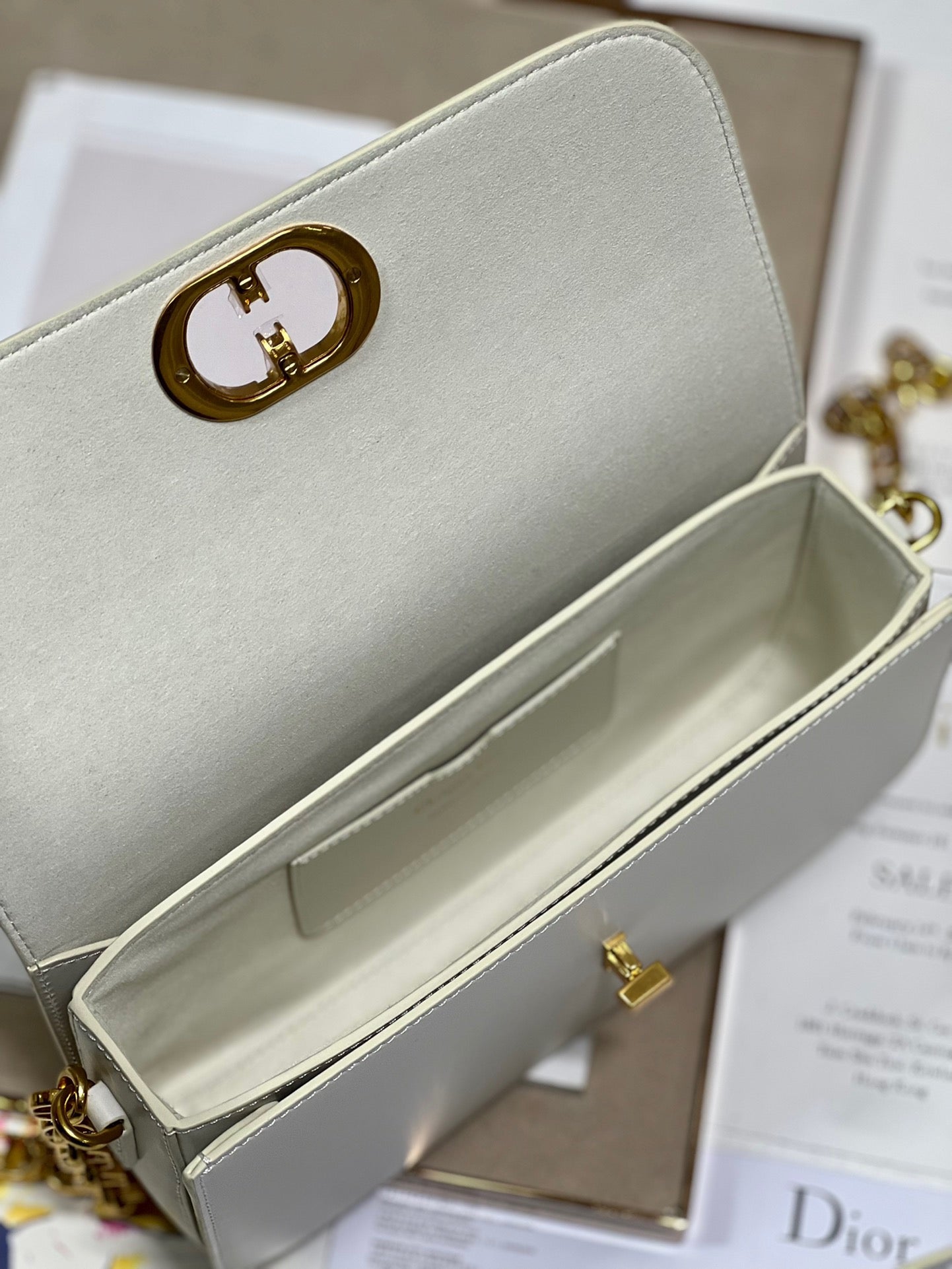 CD Montaigne Avenue Bag White Calfskin 336842 mysite