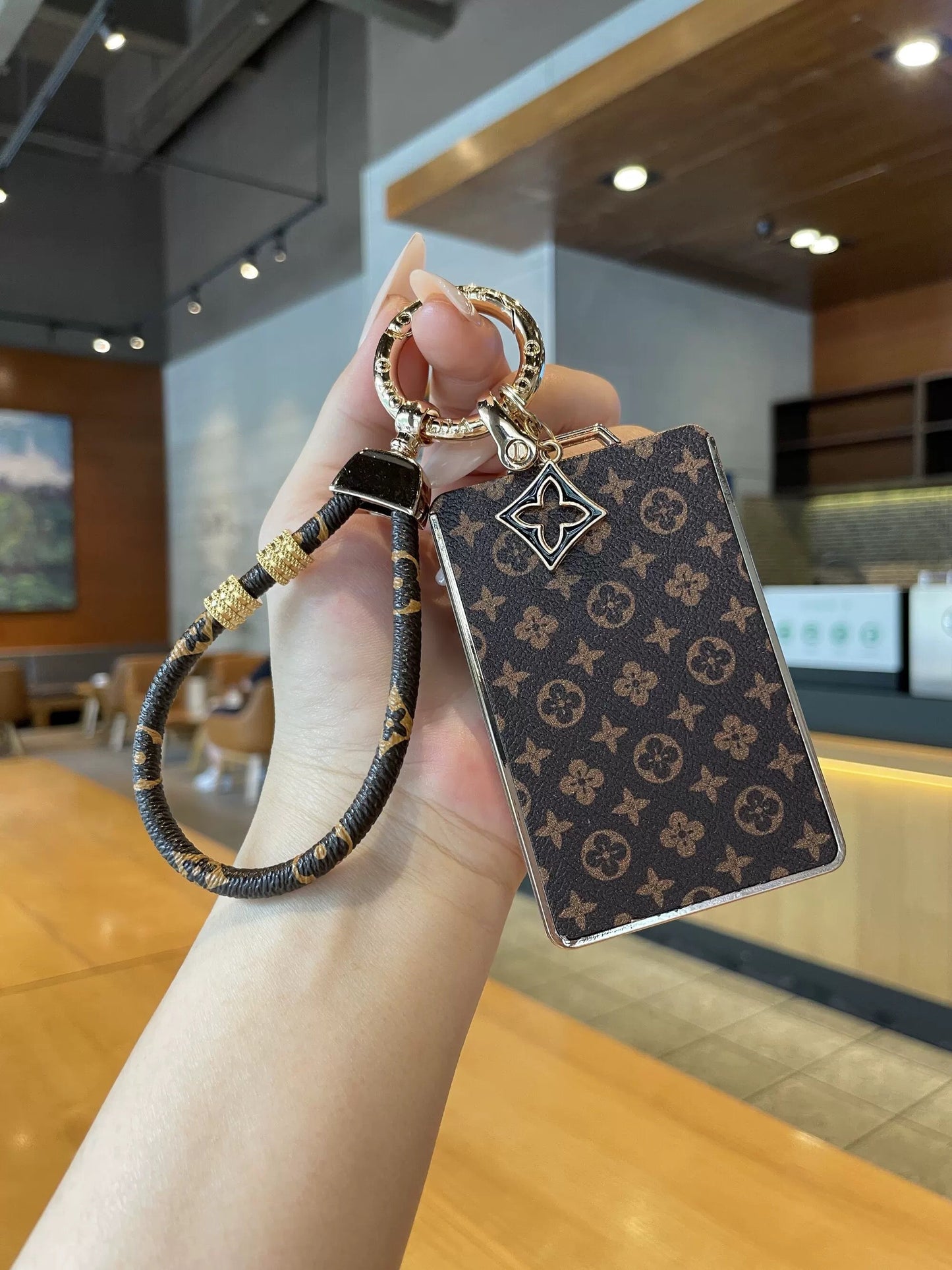 Luxury key case exclusively for Teslas mysite