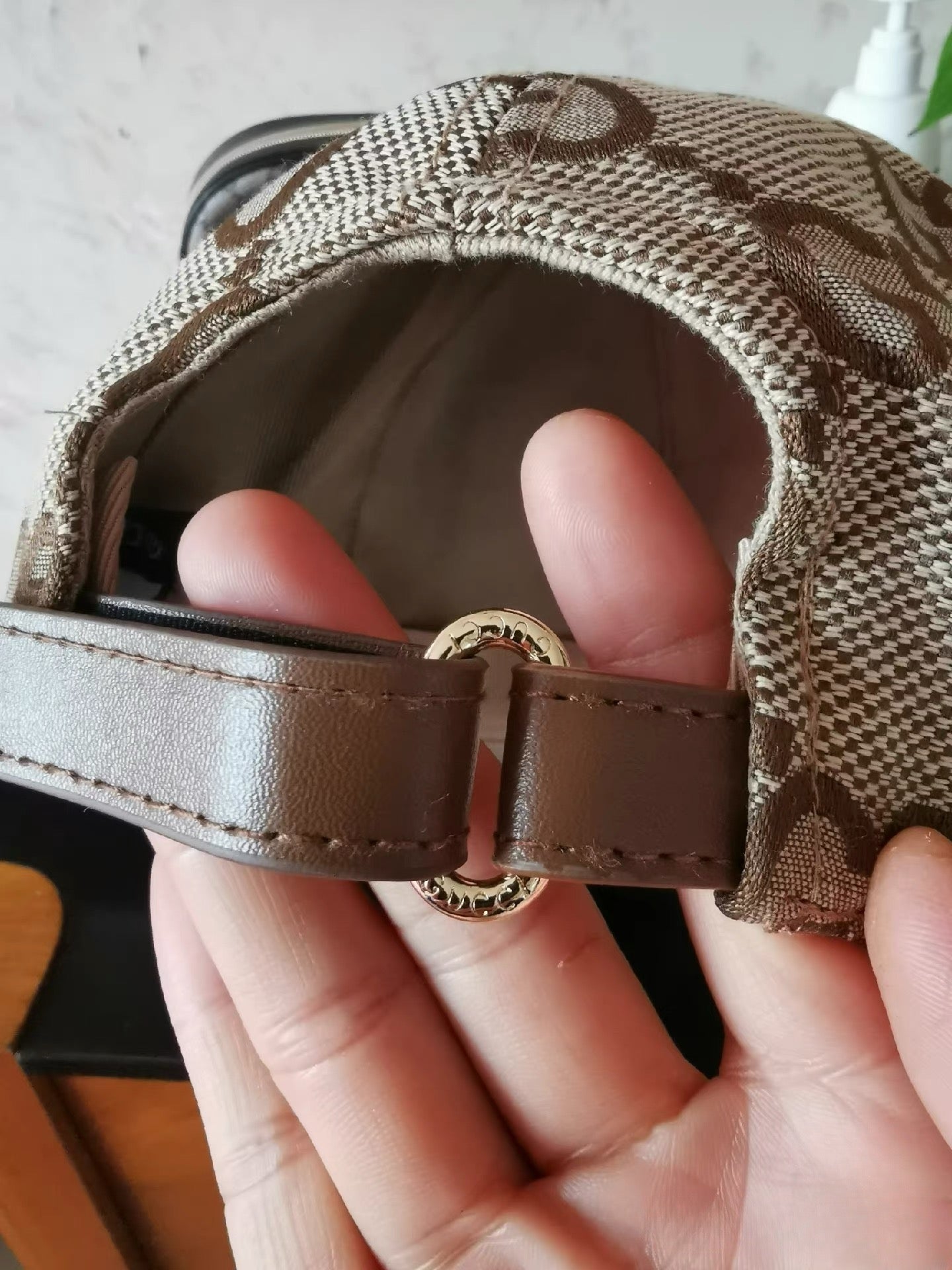 classic-luxury-hat-05--1 mysite