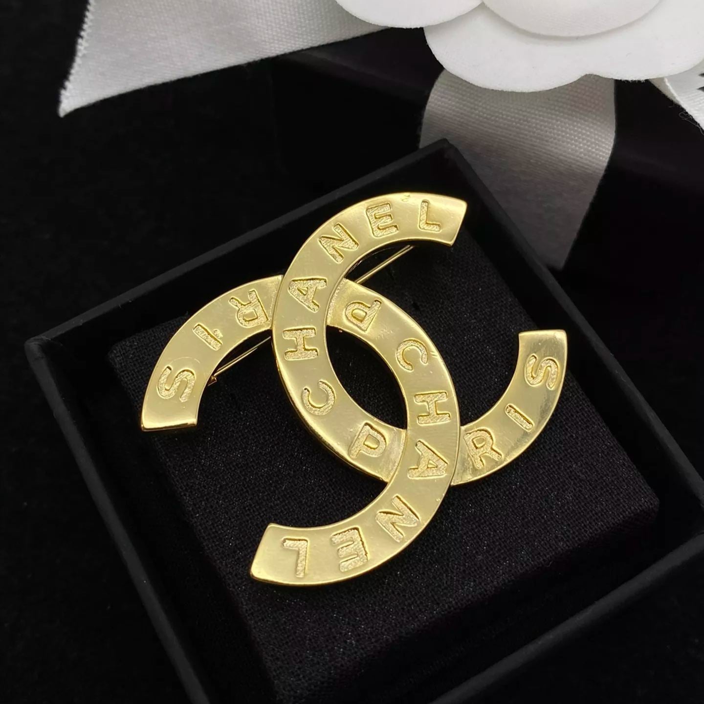 Simple Engraved Letter Brooch-1-s mysite