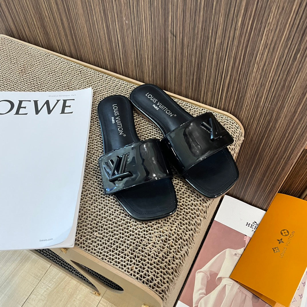 Multicolor Flat Slides-1 mysite