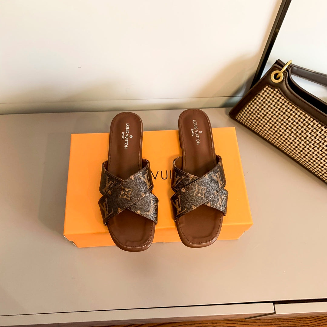 Cros-1s-1 Strap Flat Sandals-1 mysite