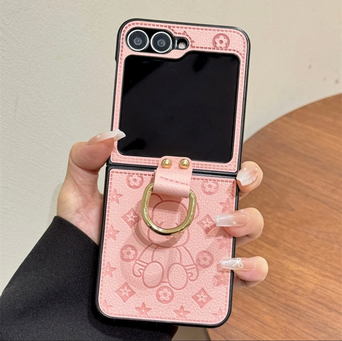 "Samsung Z Flip series leather folding anti-fall mobile phone case, with finger ring buckle design"s mysite