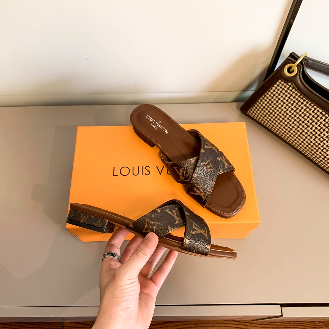 Cros-1s-1 Strap Flat Sandals-1 mysite