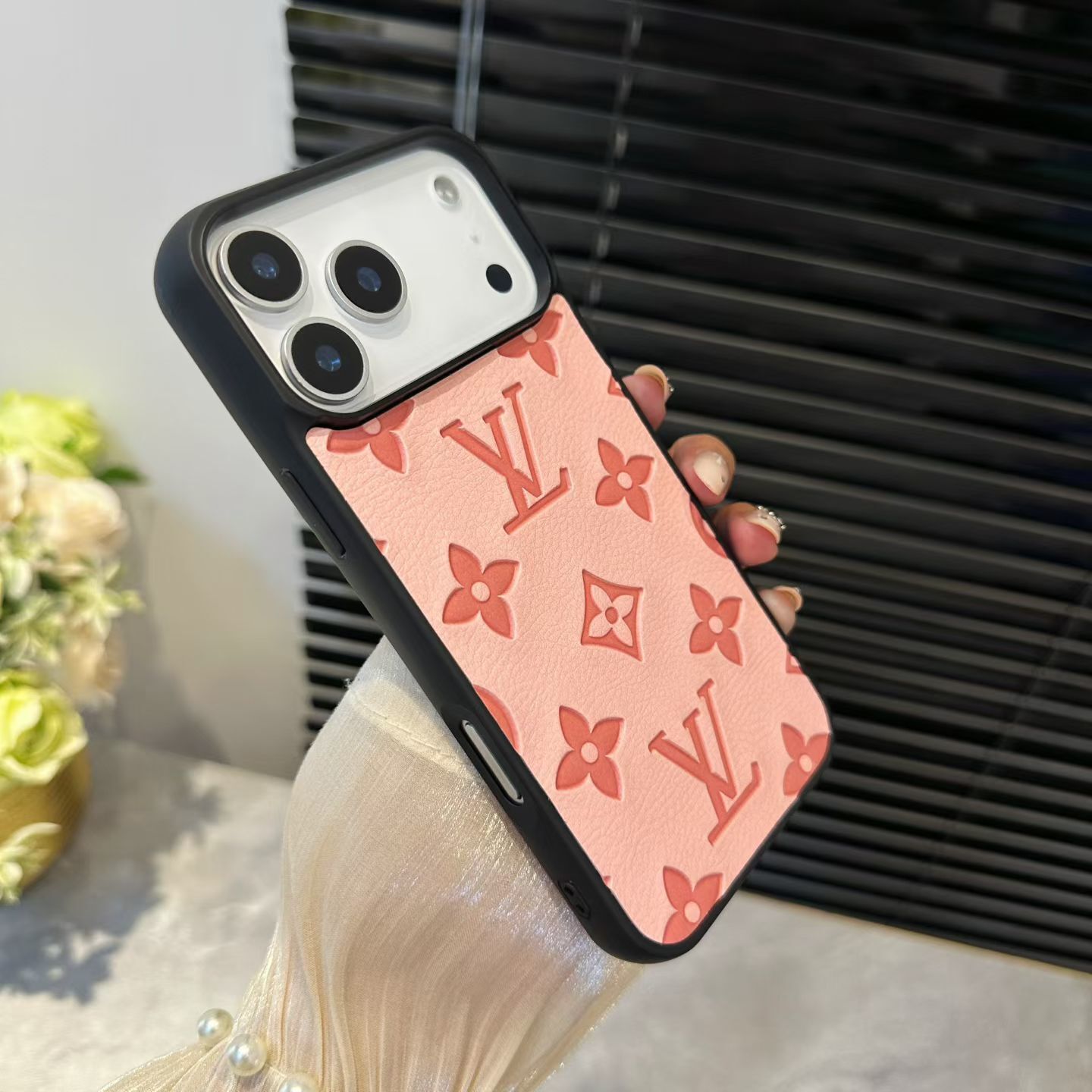 Louis V Luxury Phone Case For iPhone 17/ 16 / 15 / 14s mysite