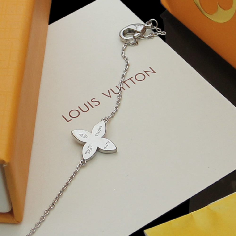 Star Blossom Necklace and Bracelet-s mysite