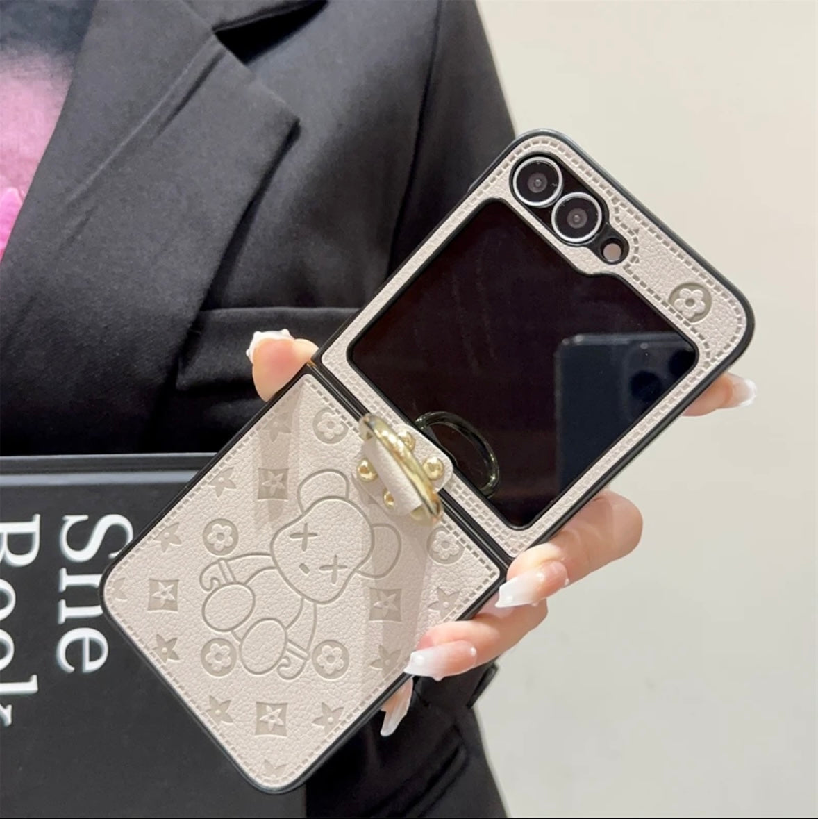 "Samsung Z Flip series leather folding anti-fall mobile phone case, with finger ring buckle design"s mysite