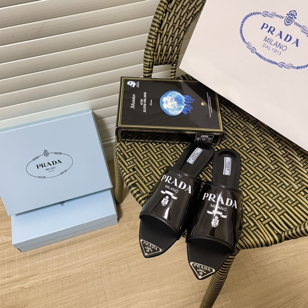 Triangle Logo Trans-1parent Flat Slippers-1 mysite