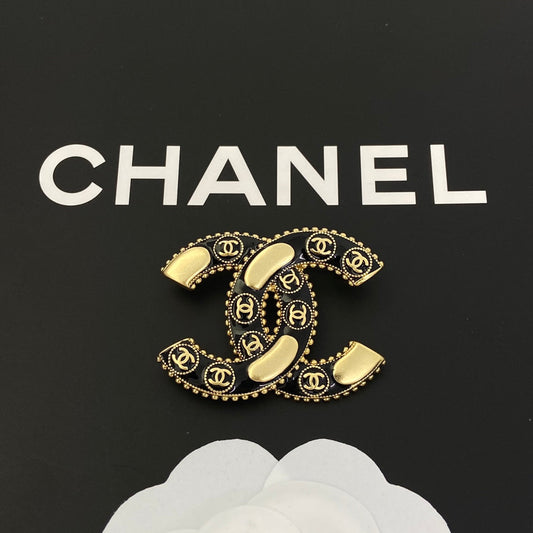 Vintage Logo brass brooch-1-s mysite