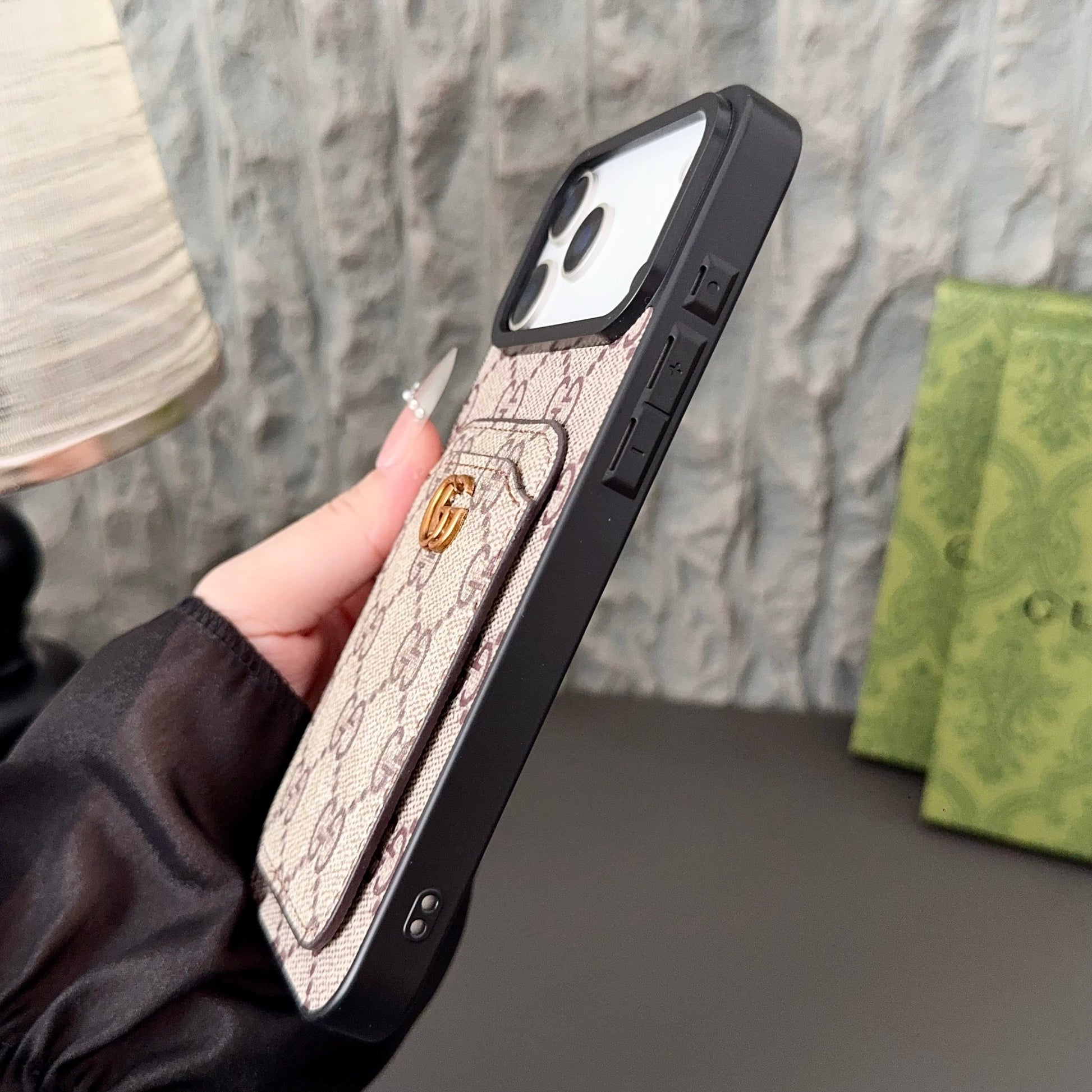 Design Luxe iPhone Case For iPhone 17 / 16 / 15 / 14s mysite