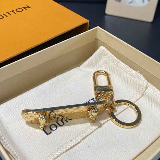 Luxury hanging ornament/keychain L-007s mysite