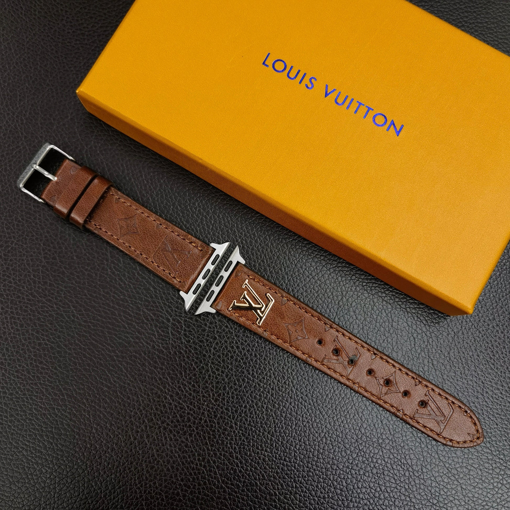 BAND METAL LOGO 3D EMBOSSED MONOGRAM LEATHER APPLE WATCHs-1 mysite