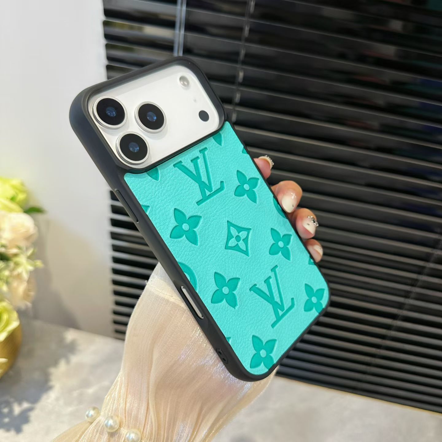 Louis V Luxury Phone Case For iPhone 17/ 16 / 15 / 14s mysite