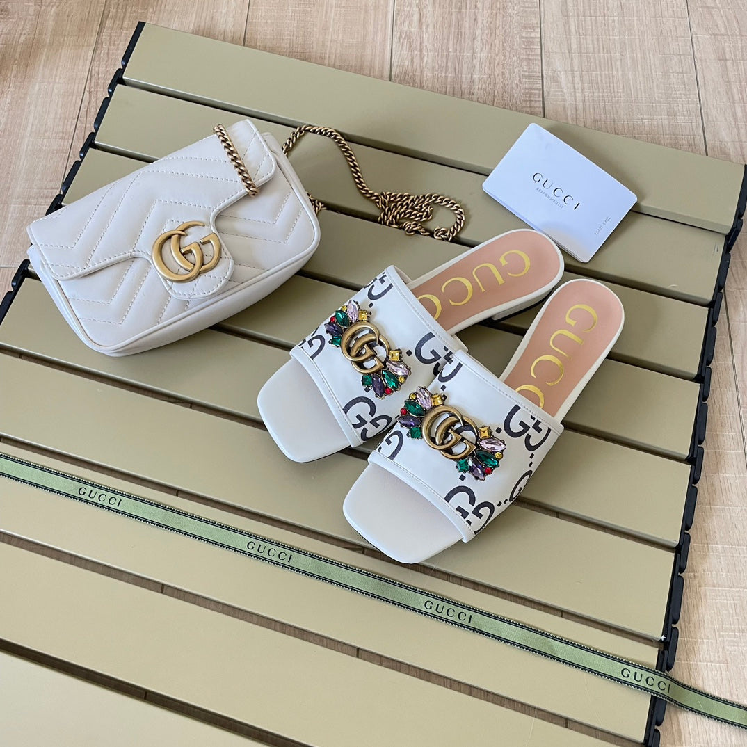 Vintage Embos-1s-1ed Canvas-1 Slippers-1 mysite