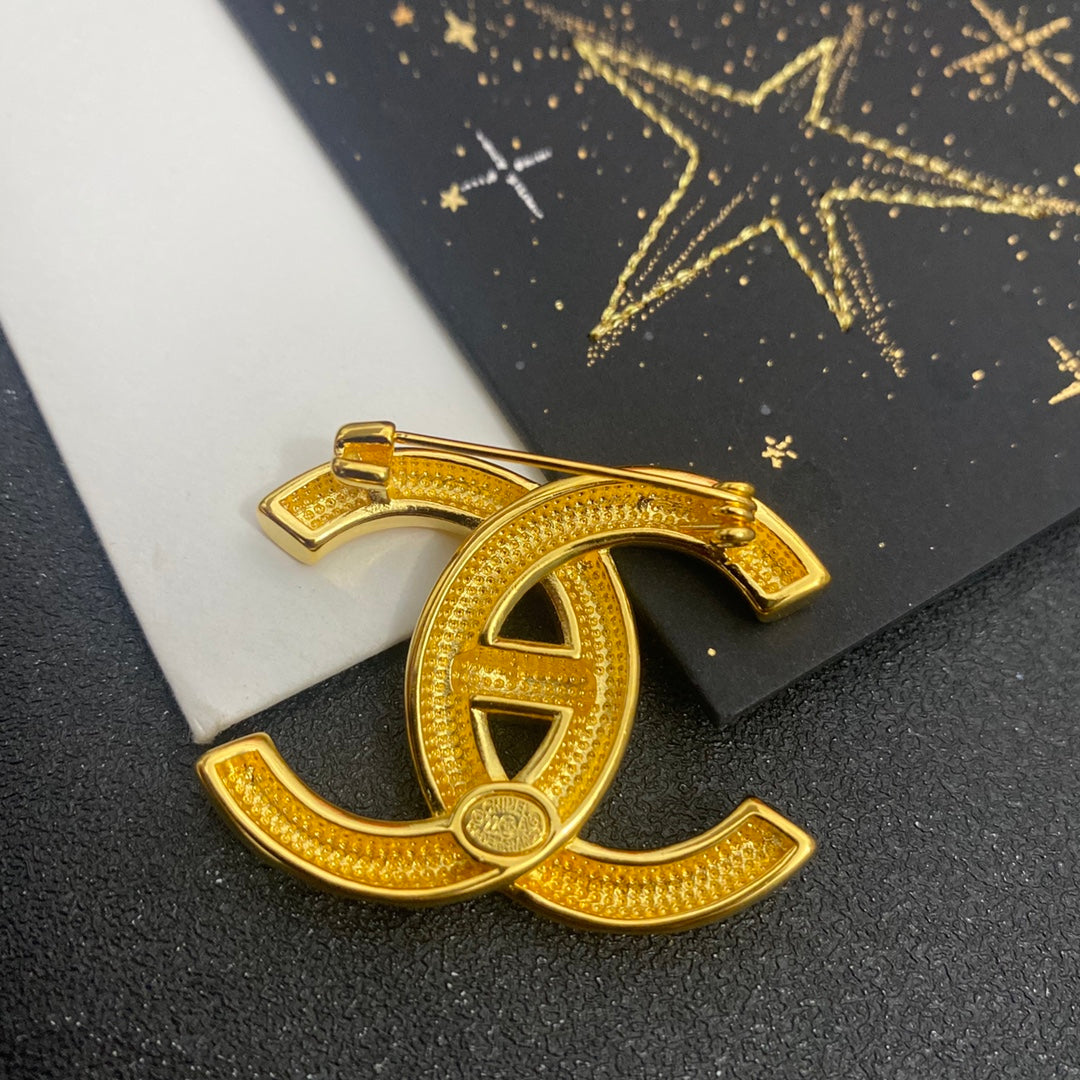 Electroplated Lettering Golden Brooch-1-s mysite
