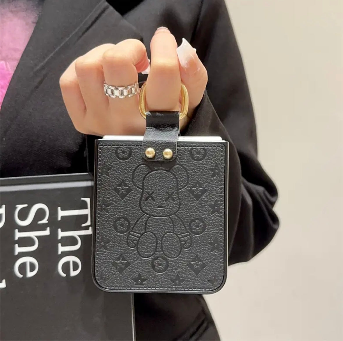 "Samsung Z Flip series leather folding anti-fall mobile phone case, with finger ring buckle design"s mysite