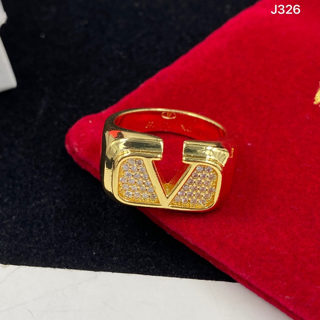 Diamond Logo Ring mysite