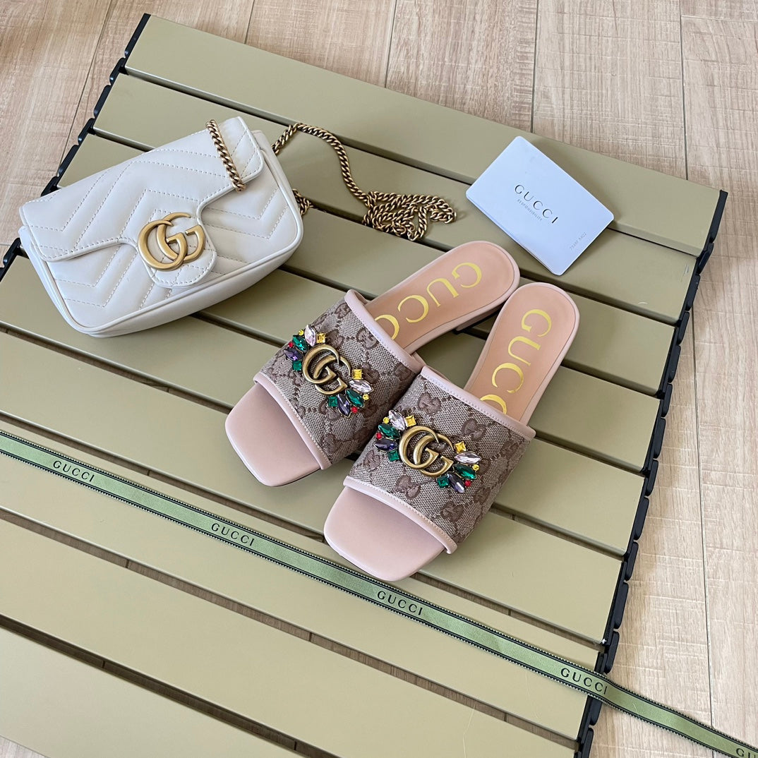 Vintage Embos-1s-1ed Canvas-1 Slippers-1 mysite