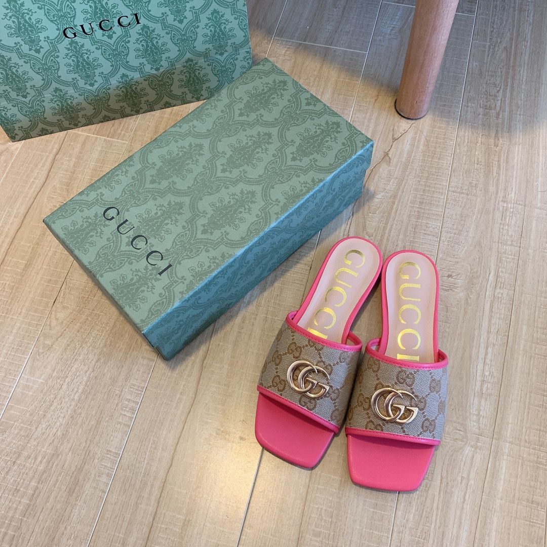 Brown Canvas-1 Embos-1s-1ed Flat Slippers-1 mysite