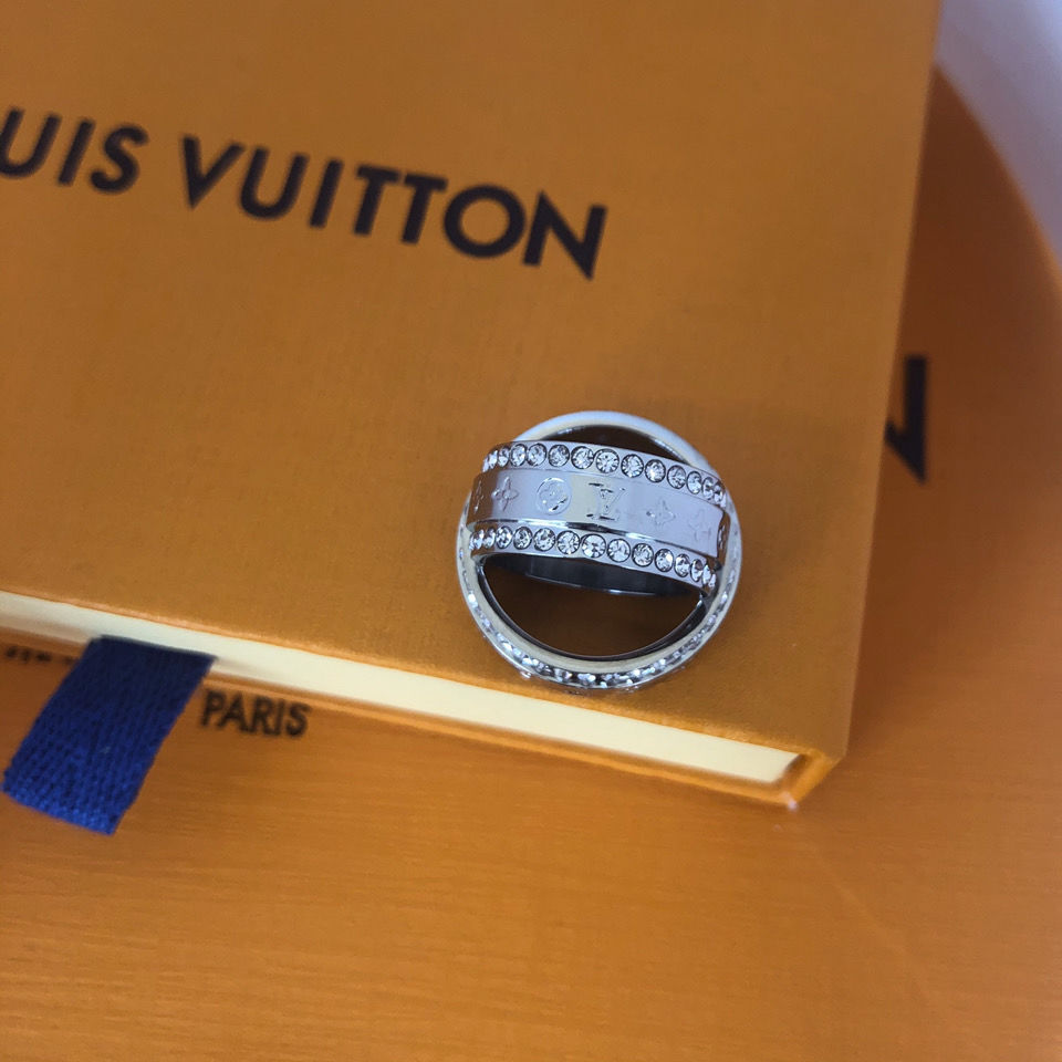 Monogram Diamond Rings-s mysite