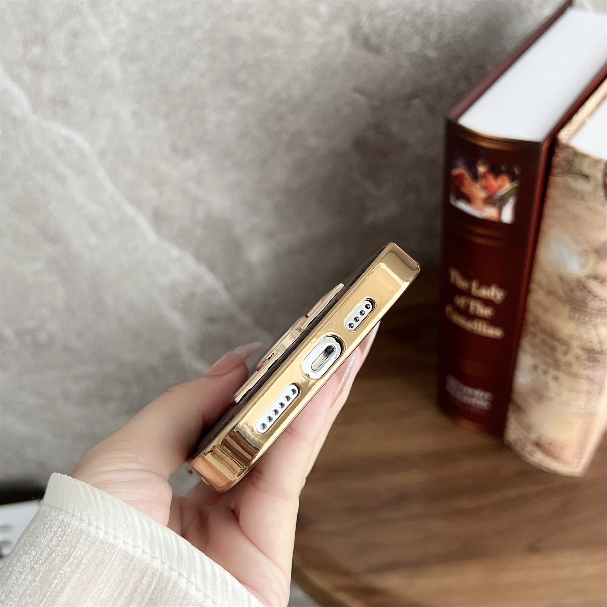 MONOGRAM CANVAS LEATHER PREMIUM ELECTROPLATING FOR IPHONEs mysite