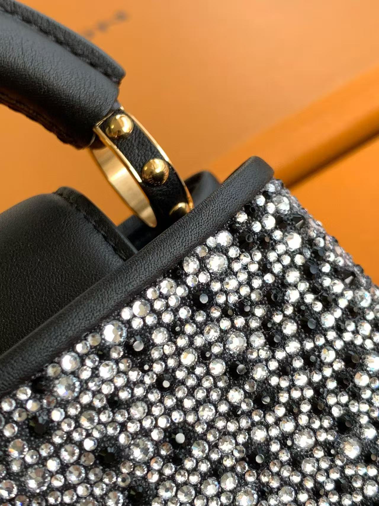 LV 25ss Capucines East-West 22cm Black Rhinestones & Crocodile leather GHW mysite