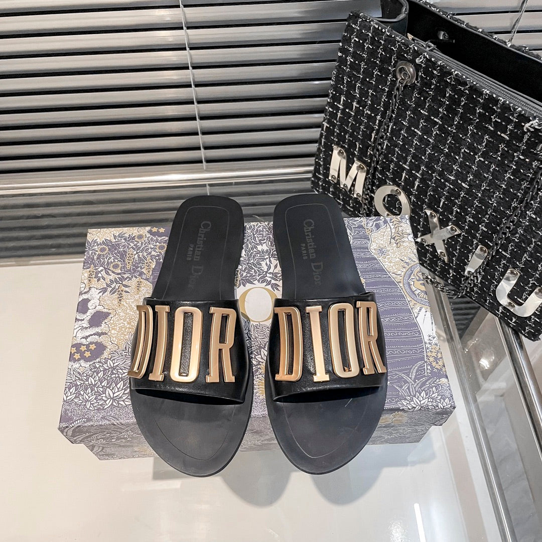 Metal Letters-1 Solid Color Flat Slippers-1 mysite