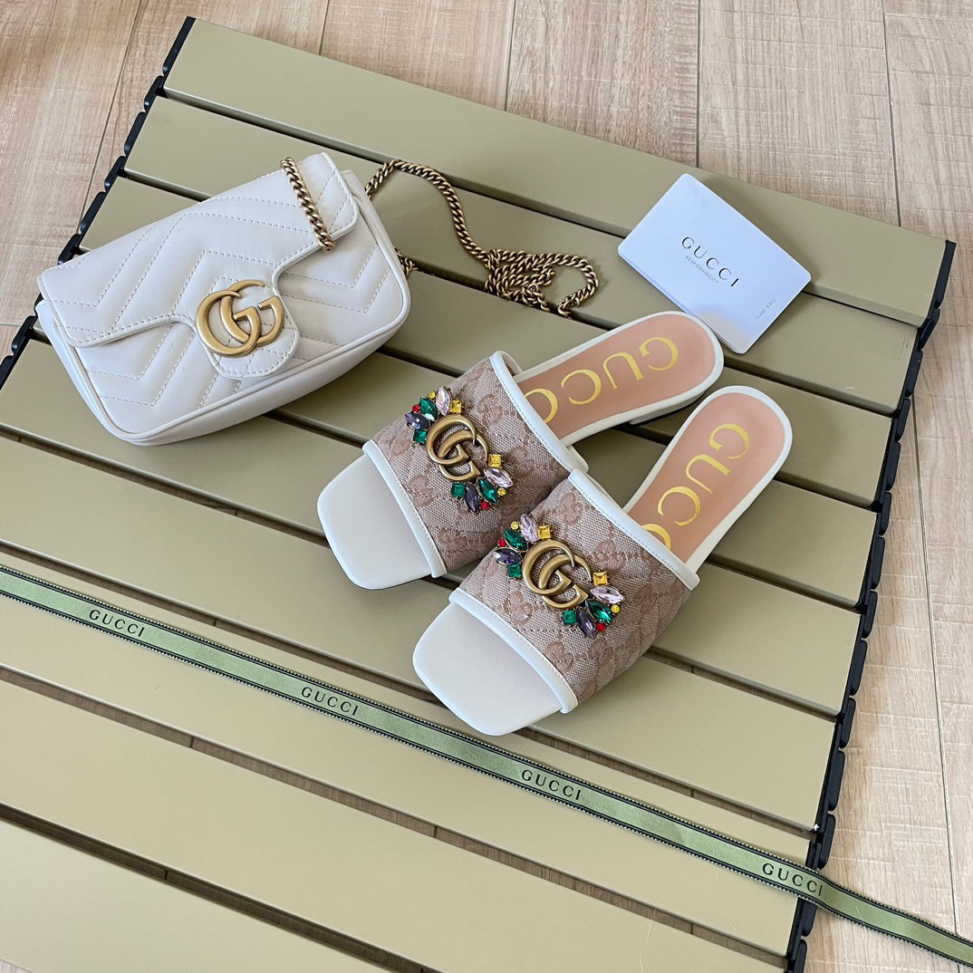 Vintage Embos-1s-1ed Canvas-1 Slippers-1 mysite