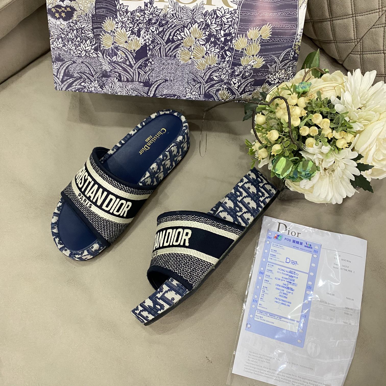 Clas-1s-1ic Embroidered Platform Slippers-1 mysite