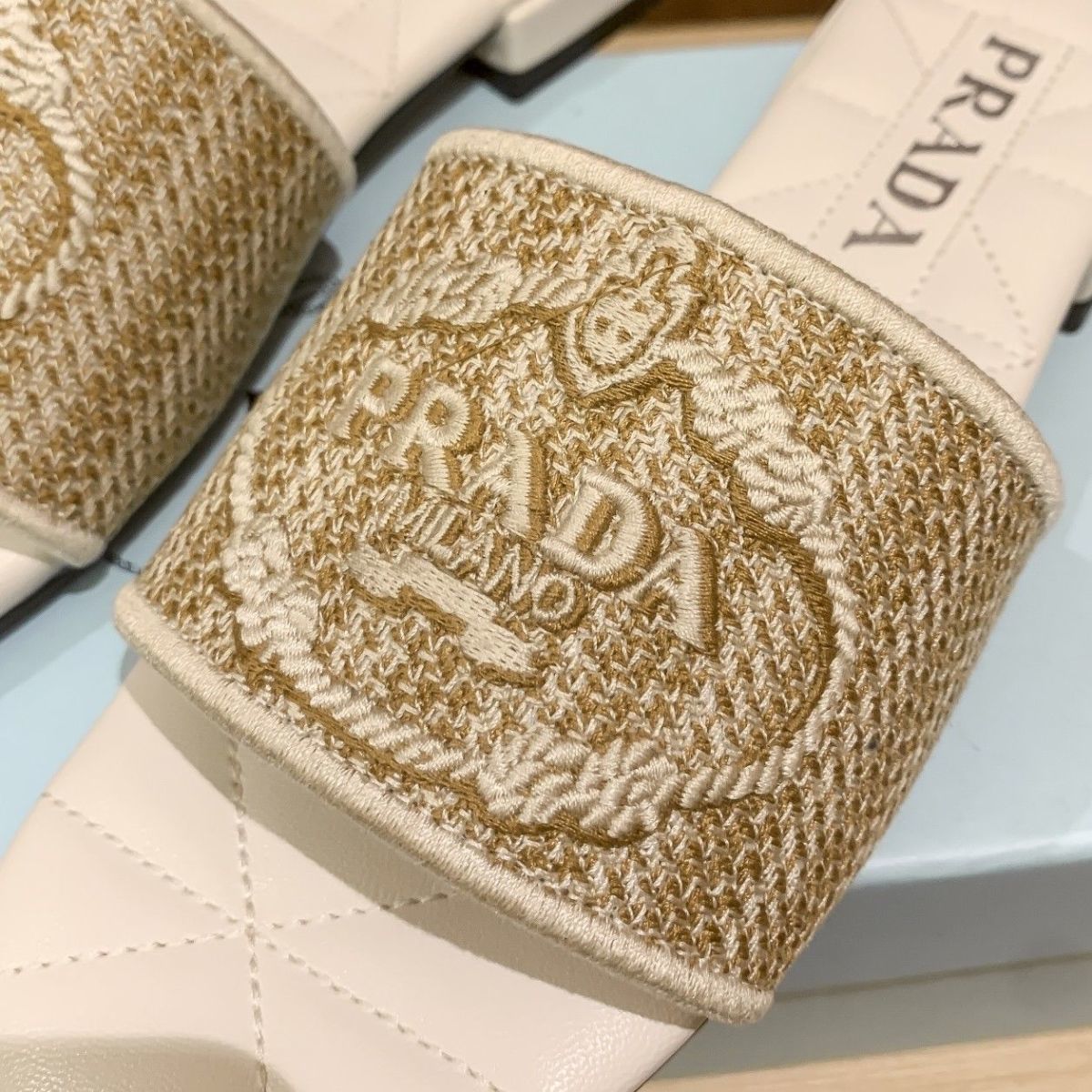 Letter Embroidery Flat Slippers-1 mysite