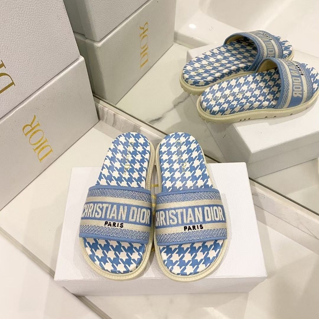 Hounds-1tooth Embos-1s-1ed Slipper Sandals-1 mysite