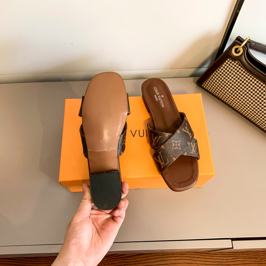 Cros-1s-1 Strap Flat Sandals-1 mysite