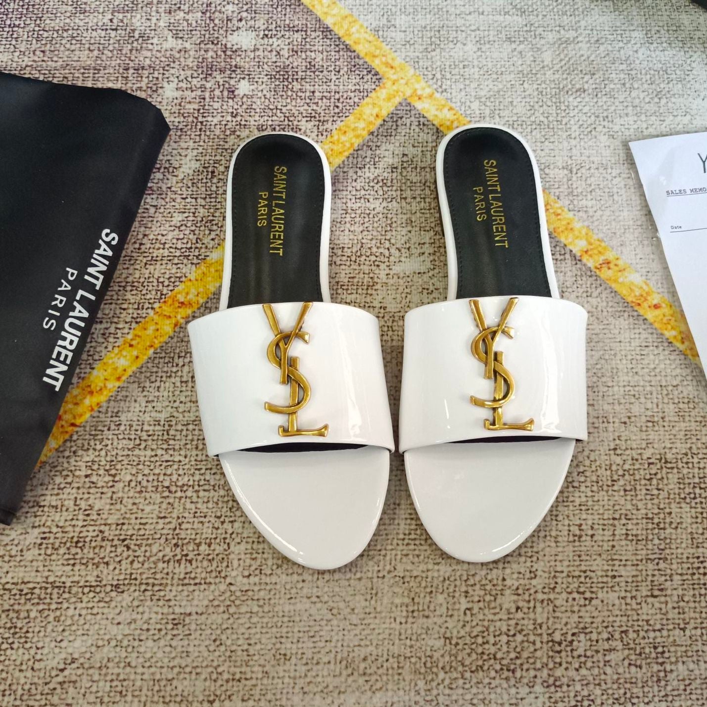 Classic Gold Signature Flat Slippers mysite
