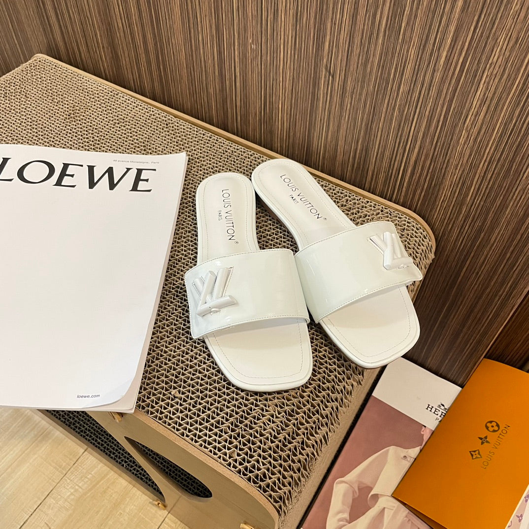 Multicolor Flat Slides-1 mysite