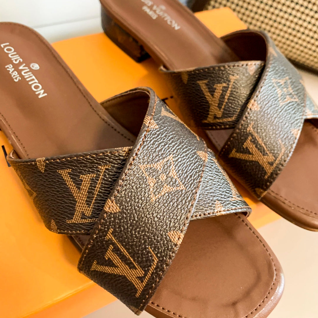 Cros-1s-1 Strap Flat Sandals-1 mysite