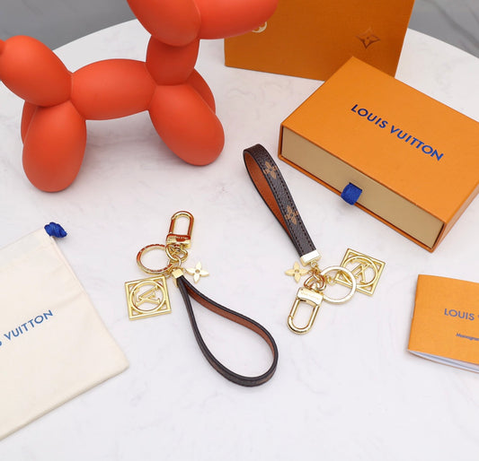 Luxury keychains mysite