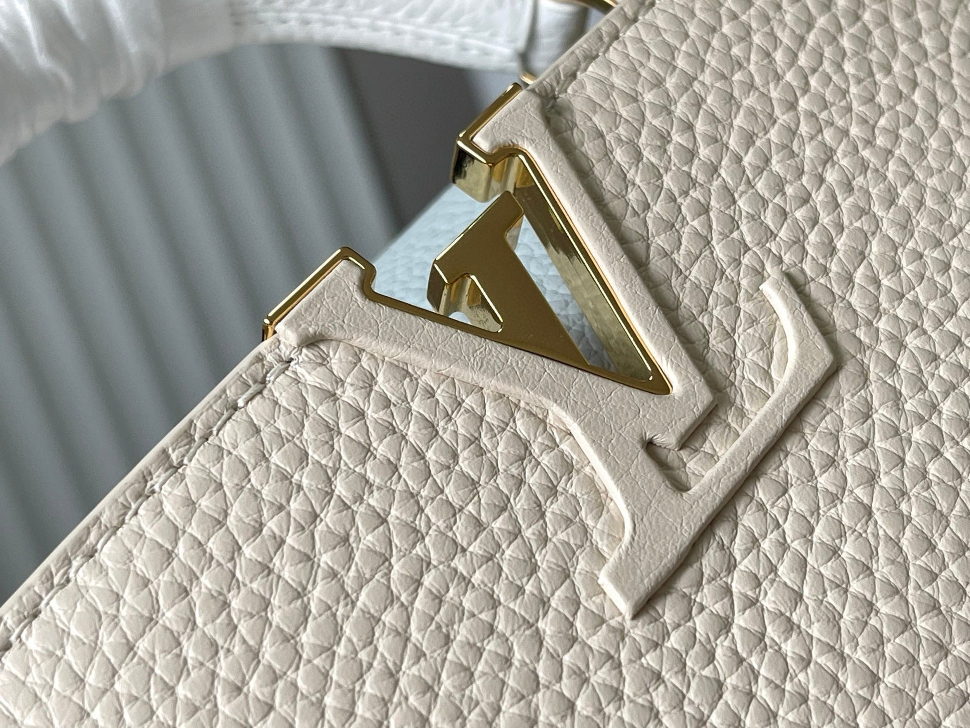 CAPUCINES MINI 21 CREAM CLOUD BLUE TAURILLON GOLD  HARDWARE mysite