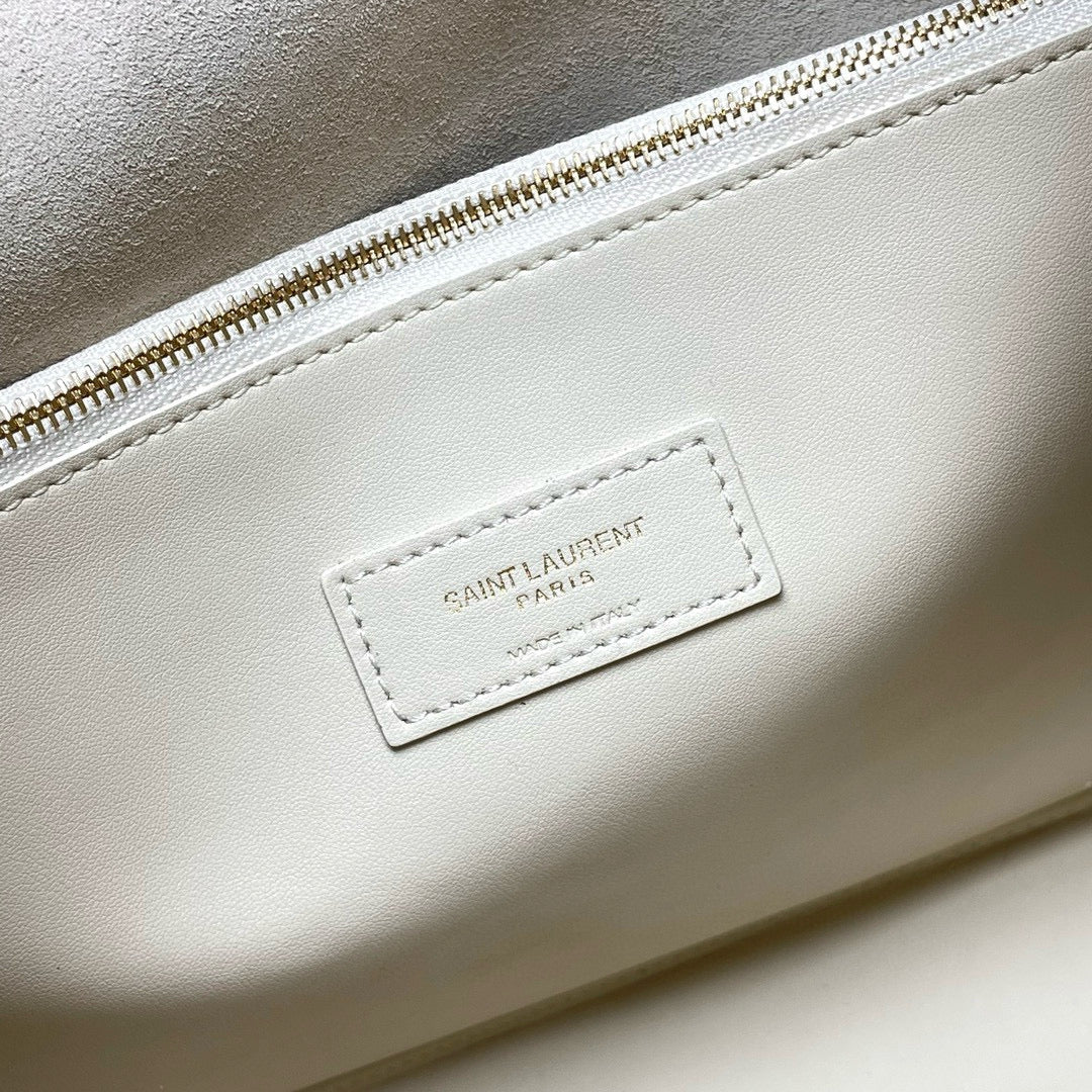 Le 5 a 7 Supple Large hobo bag in ivory leather ghw mysite