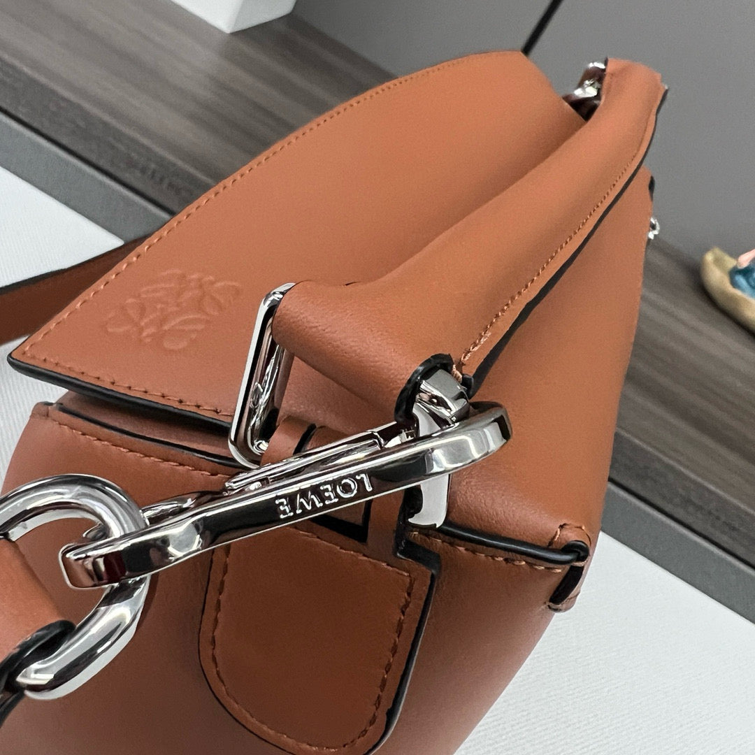 Small Puzzle 24 bag in classic gold calfskin shw mysite