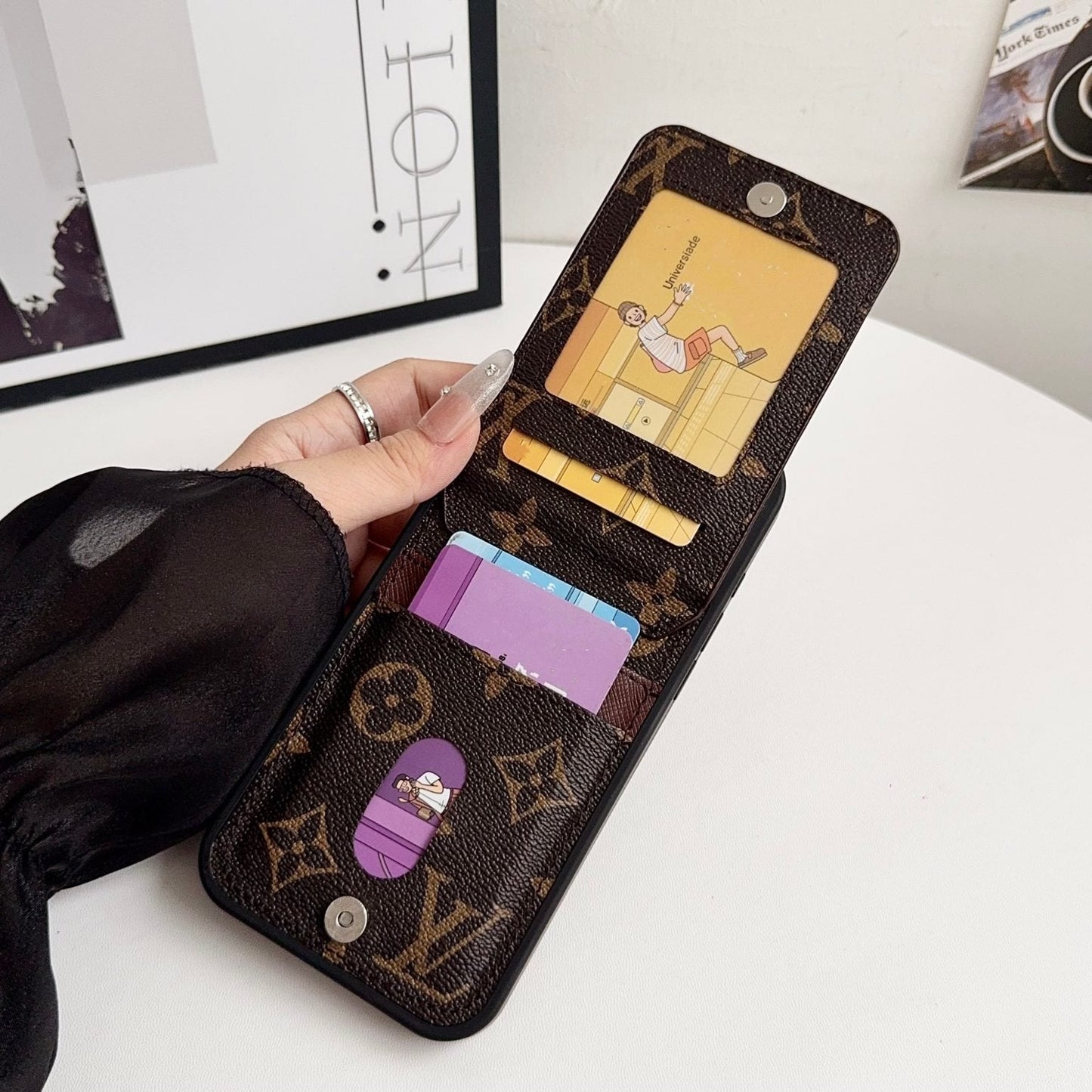 Louis V Card Holder Case For iPhone 17/ 16/ 15/ 14s mysite