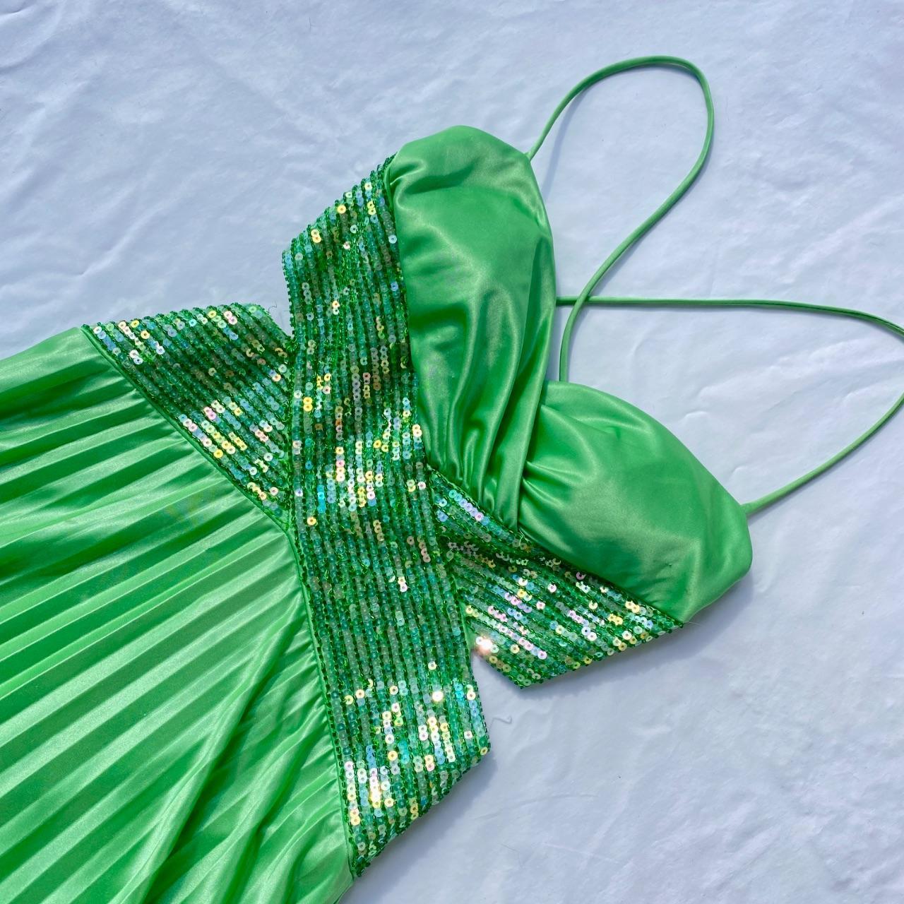 Green Vintage Fashion Playful Deep V Exquisite Beaded Sequin Camisole Long Backless Satin Fairy Ball Gown Prom Dress Evening Gown Birthday Party Dress gh3960s mysite