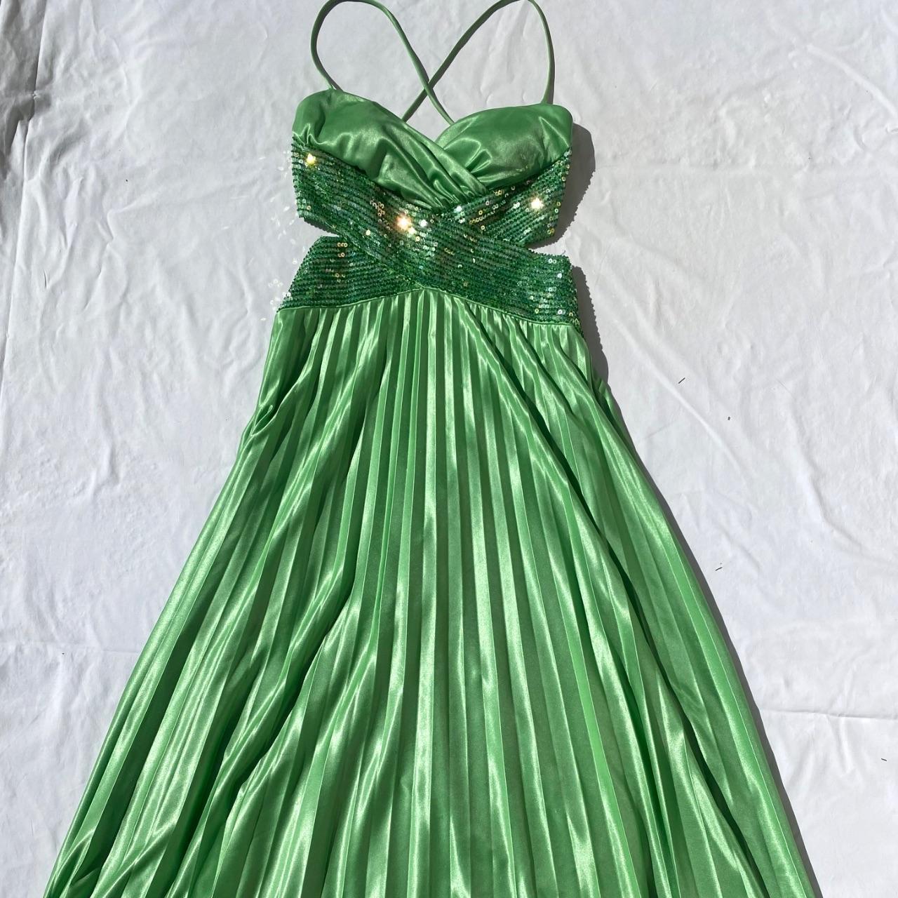 Green Vintage Fashion Playful Deep V Exquisite Beaded Sequin Camisole Long Backless Satin Fairy Ball Gown Prom Dress Evening Gown Birthday Party Dress gh3960s mysite