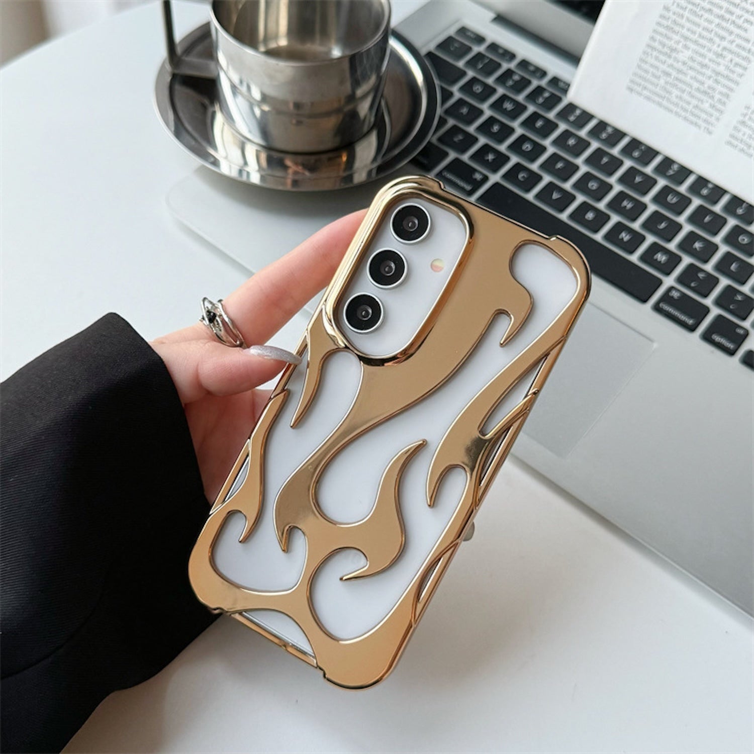 Fire Hollow Case | Samsungs mysite