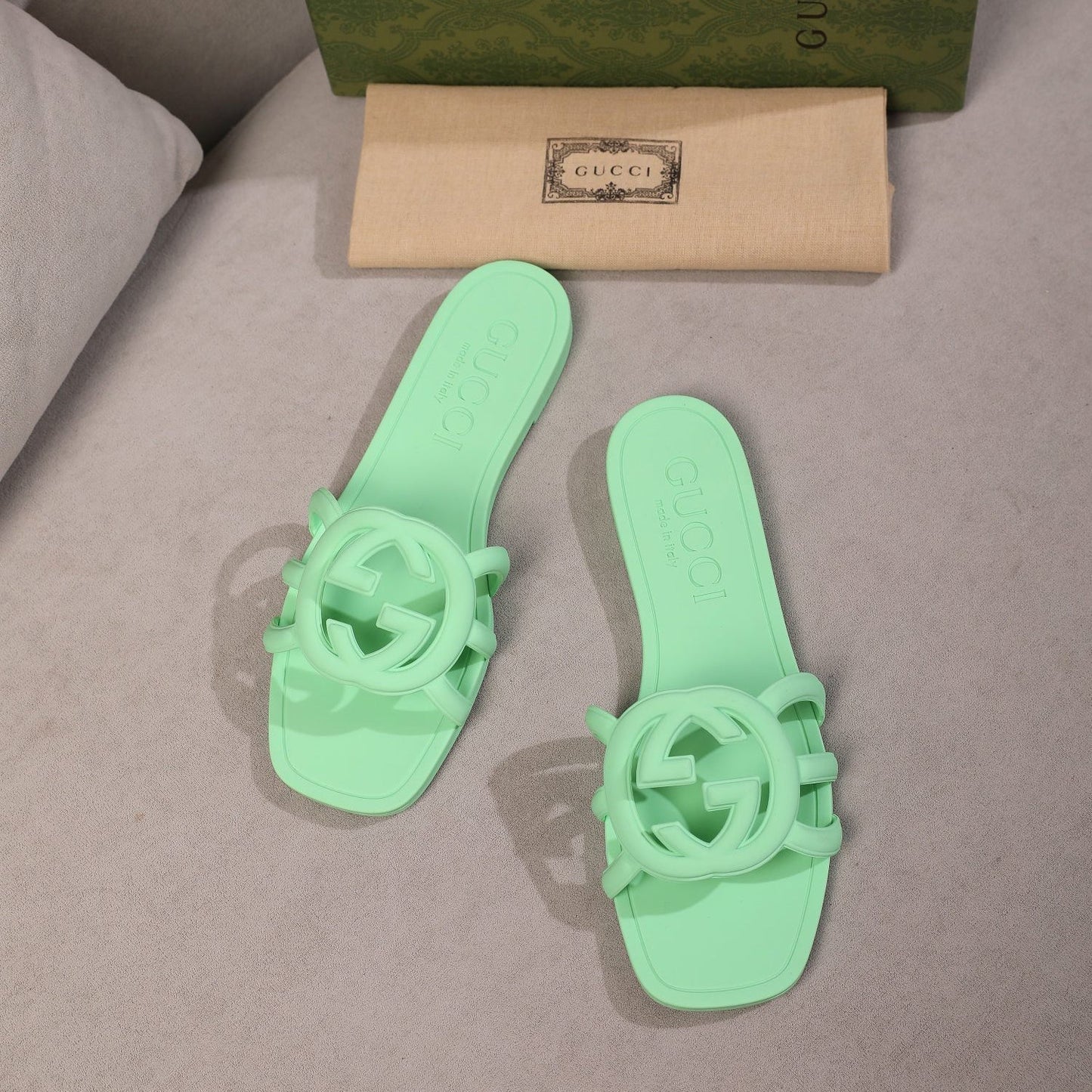 Women's-1 Interlocking Double G Slippers-1 mysite