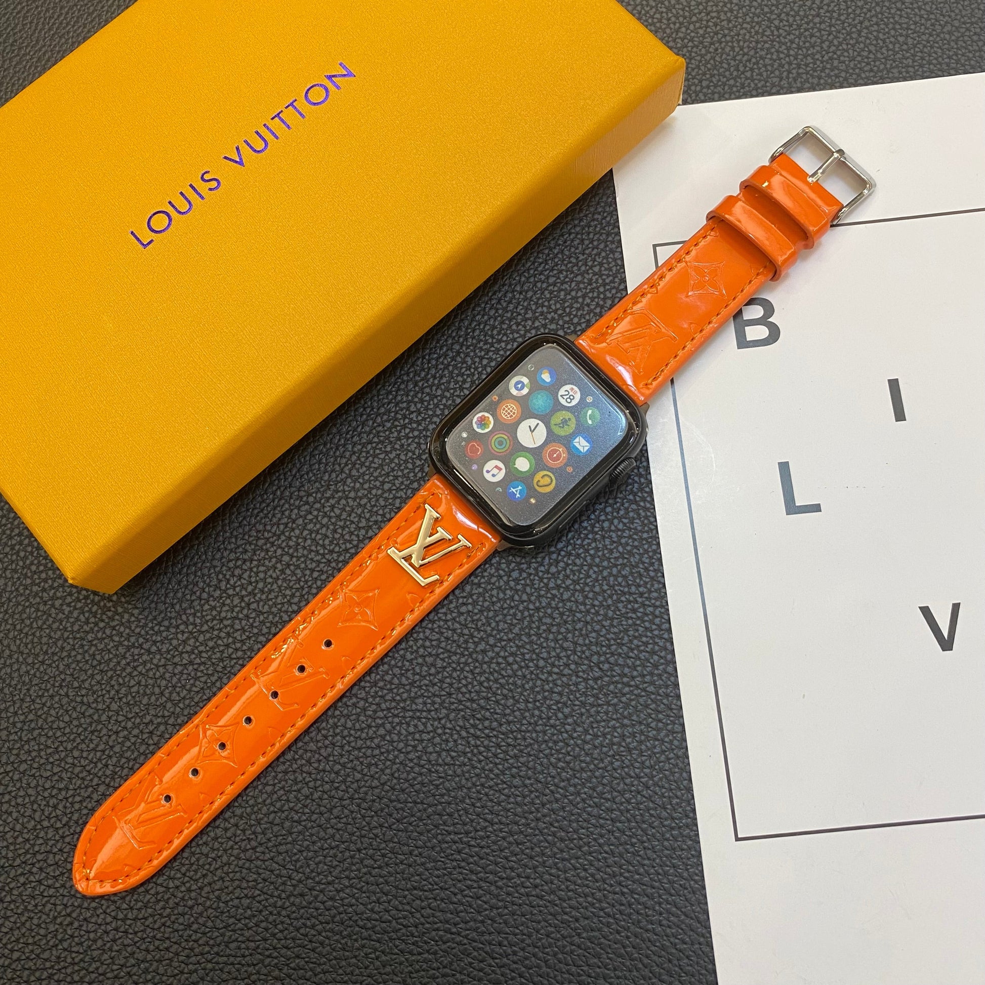 GLOSSY LEATHER APPLE WATCH STRAP LUXURY METAL LOGOs-1 mysite