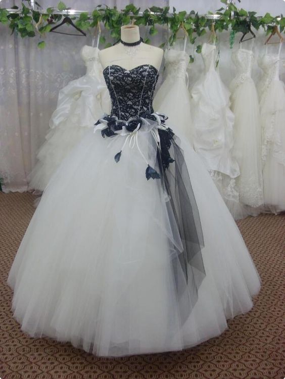 Charming Tulle Black Lace Ball Gown Prom Dresses, White Quinceanera Dresses  cg8634s mysite