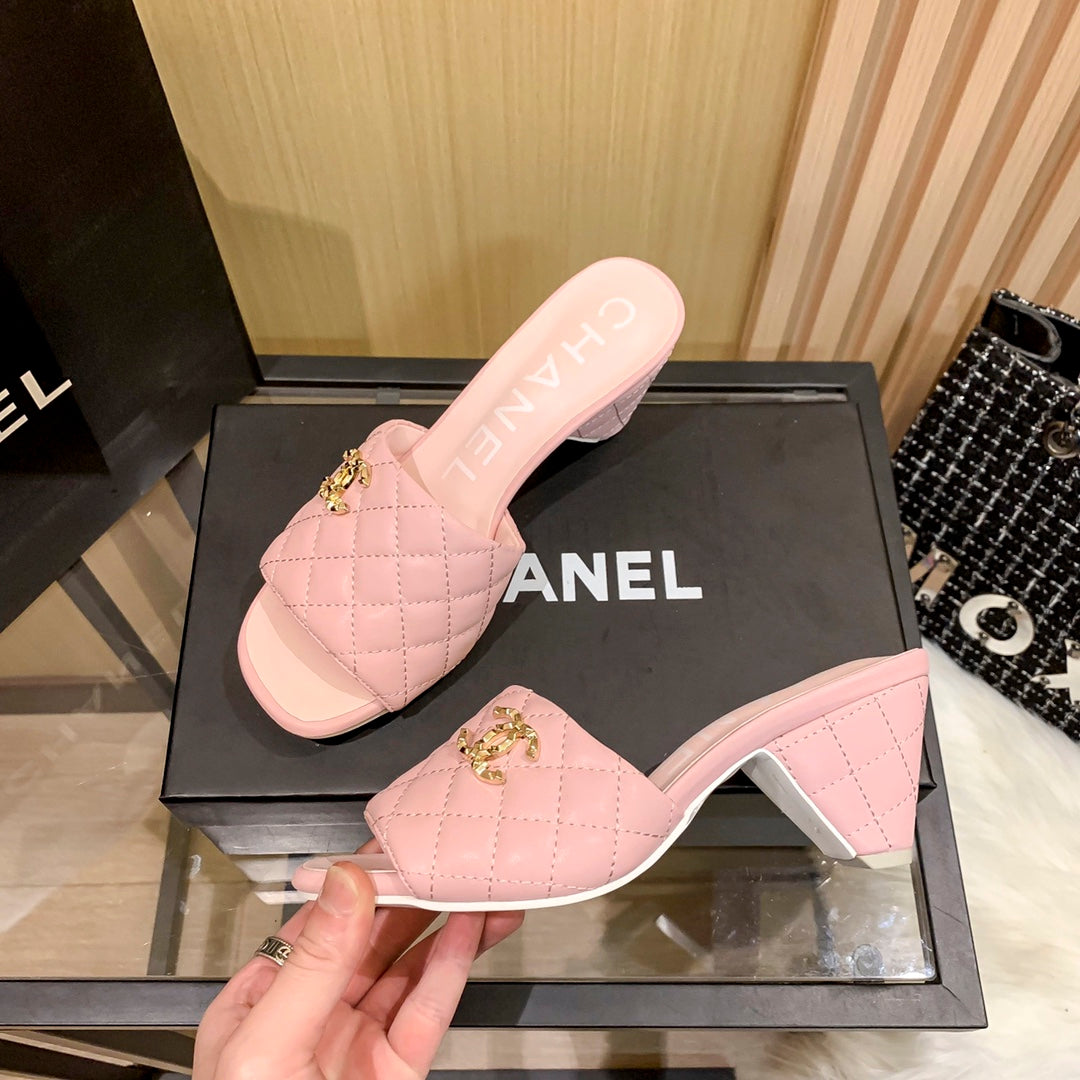 Diamond Leather Triangle Heel Slippers-1 mysite